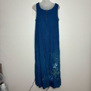 Vintage’s long Denim Dress cotton blend floral detail size medium blue